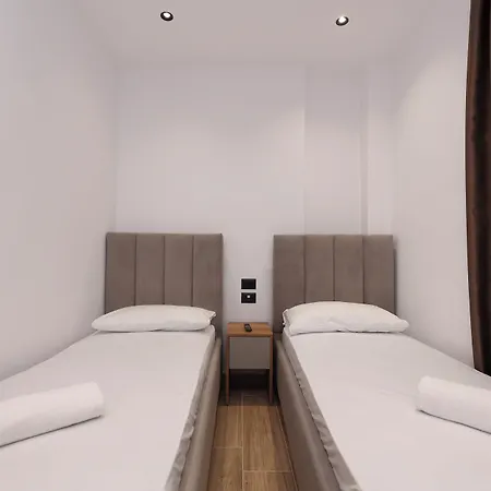 Emar Hotel