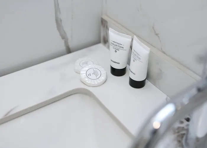 Emar ホテル ティラナ