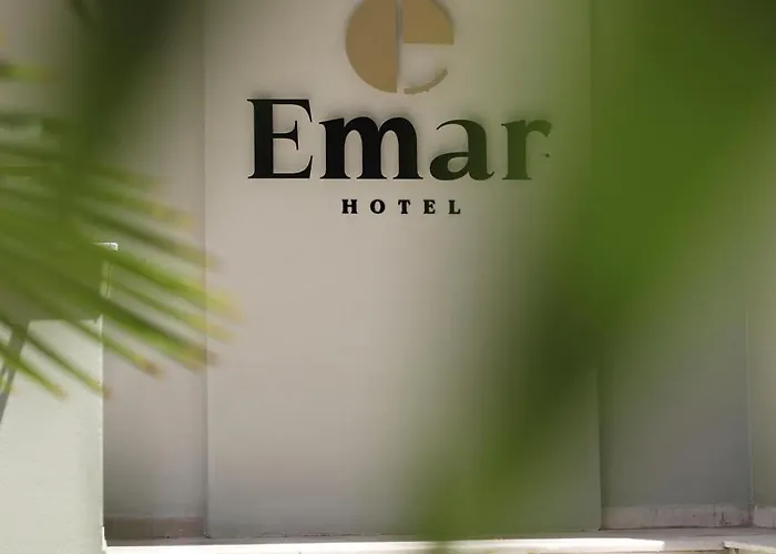 Emar ホテル 3*